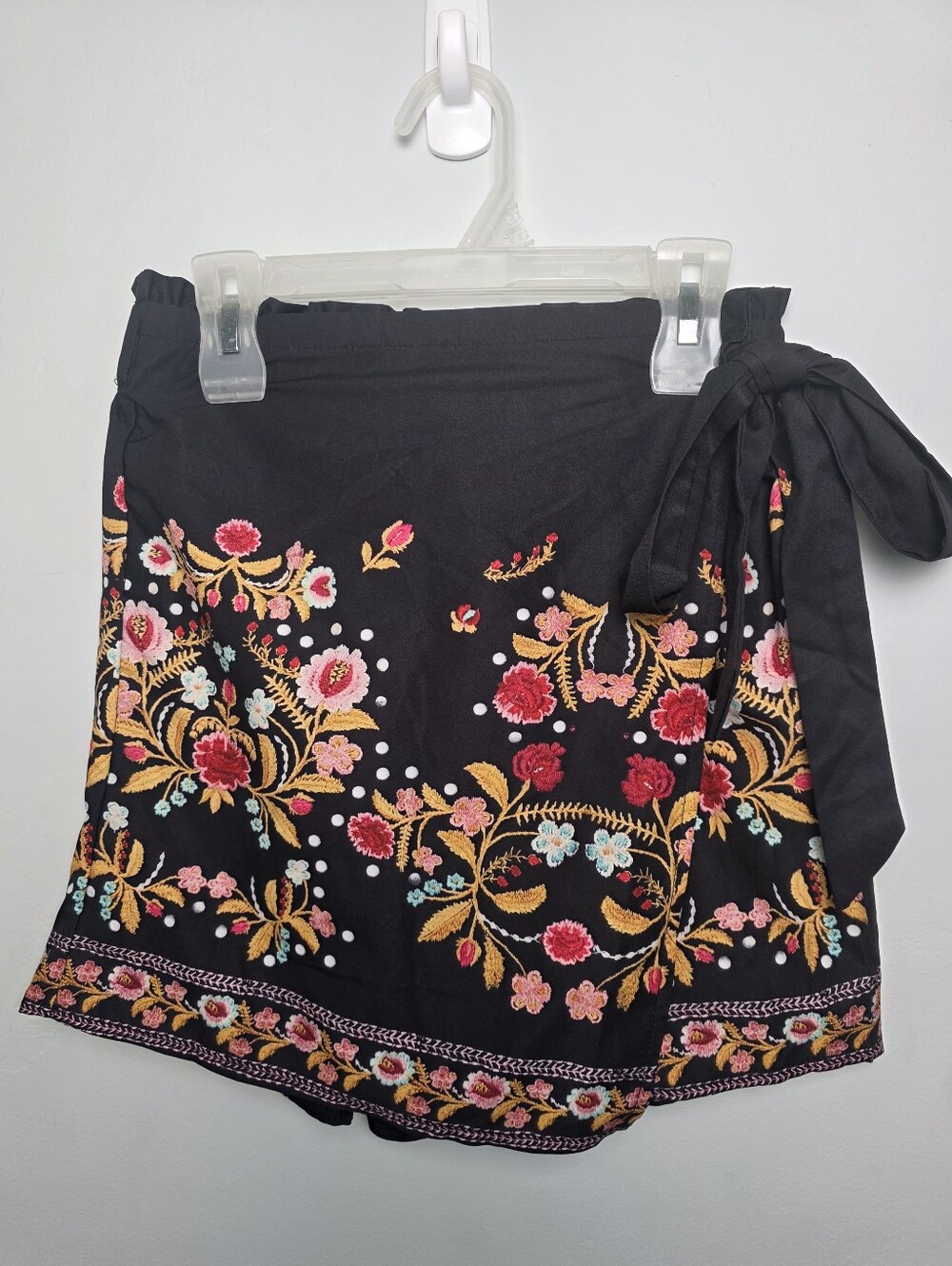 Black Floral Wrap Skort Boho Shorts Size Small
